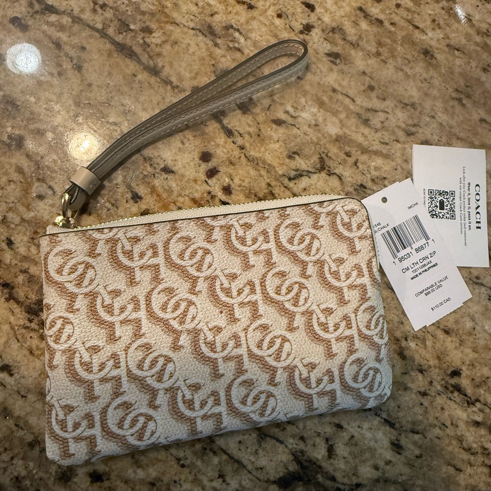 Coach Cream Wristlet pouch style Clutch with Textured Design